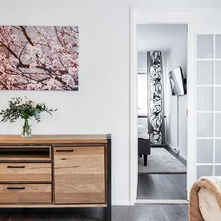 Cozy Nordic Home-central * רובניימי