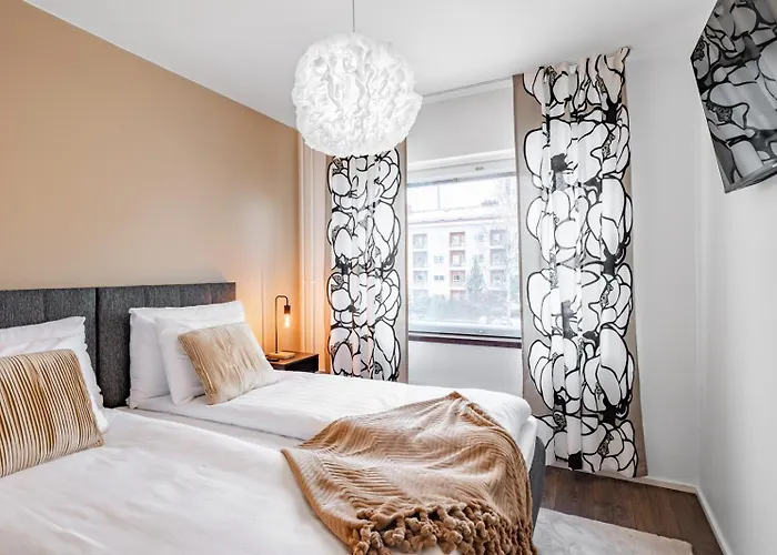 Cozy Nordic Home-central 罗瓦涅米